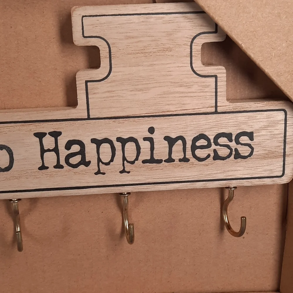 Wall Plaque Key Shaped Keys Organizer Rack Hook Wood Metal Family Happiness